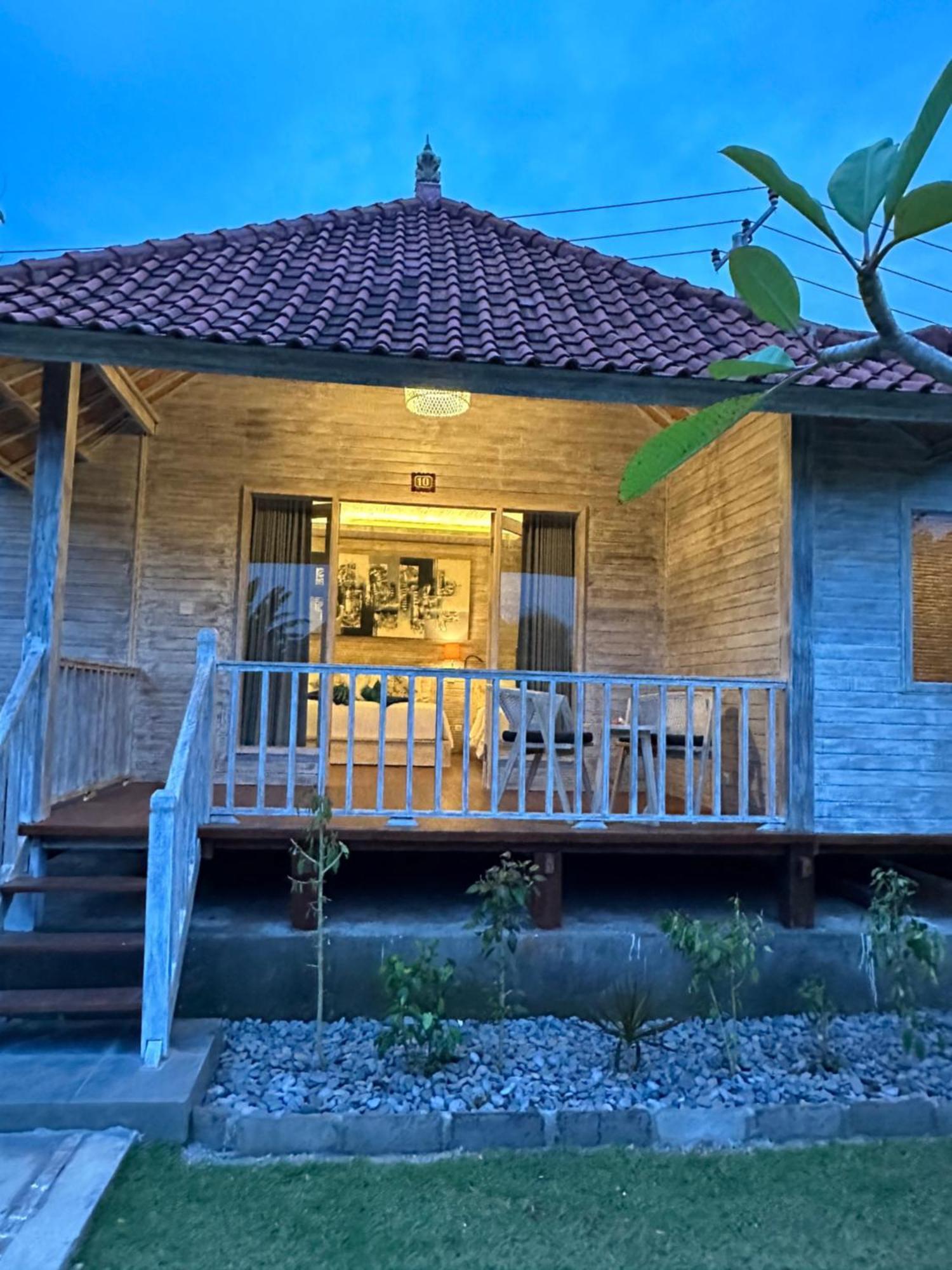 Hotel The Niti Hut'S Lembongan Esterno foto