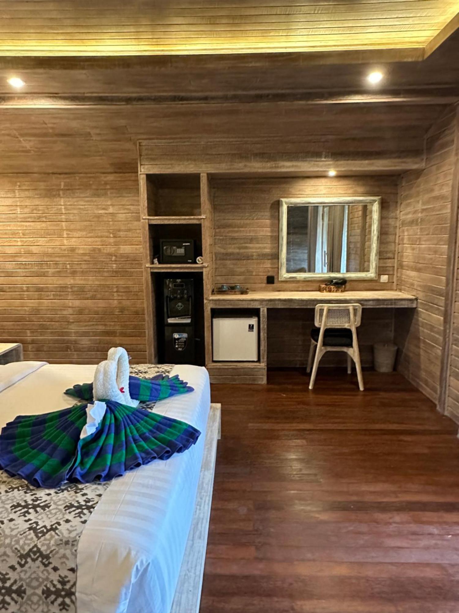 Hotel The Niti Hut'S Lembongan Esterno foto