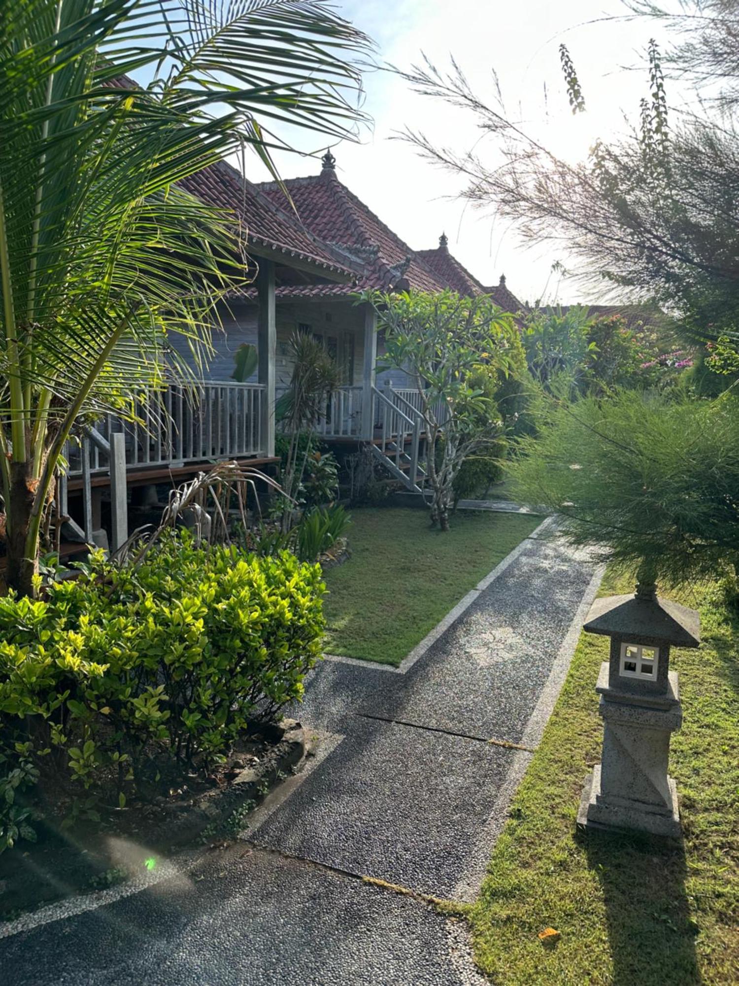 Hotel The Niti Hut'S Lembongan Esterno foto