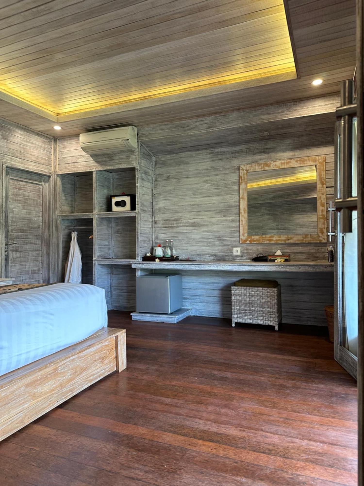 Hotel The Niti Hut'S Lembongan Esterno foto